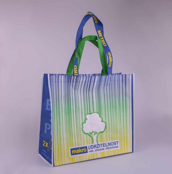 Shopping bag from recycled PET bottles